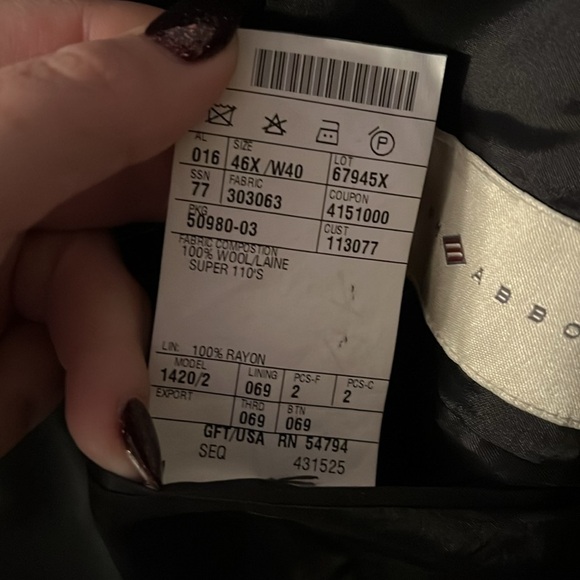 Joseph Abboud
Modern Fit Suit Separates Coat Black, Size 46 - Picture 4 of 6